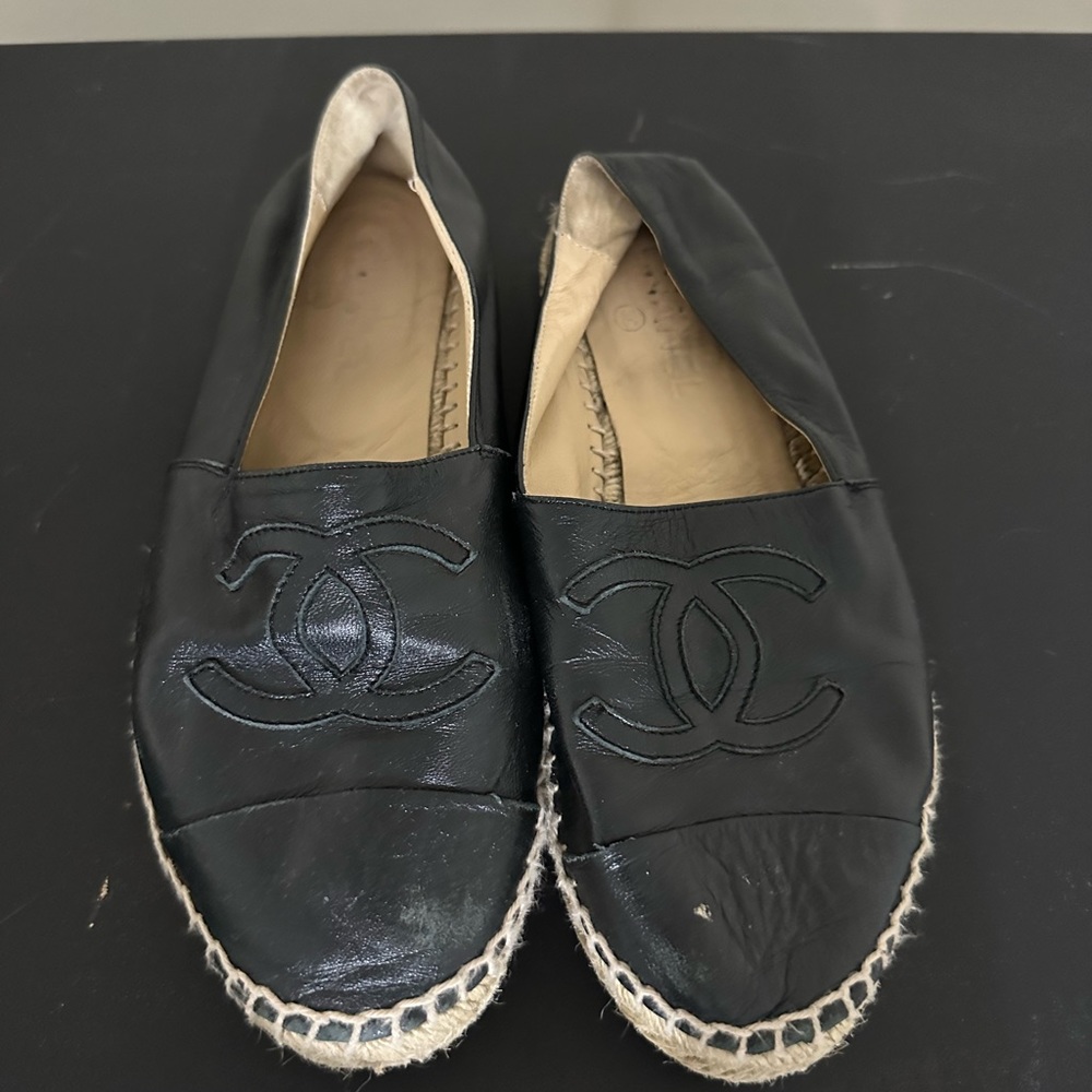 CHANEL Leather espadrilles